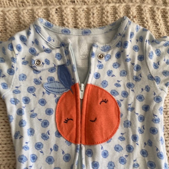 Carters Open Foot Zip Up Sleeper 12M - Picture 3 of 4